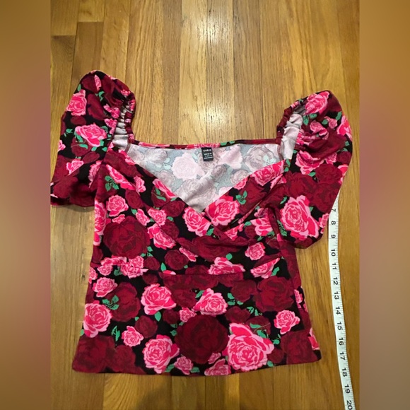 SHEIN Tops - BOGO Pink Floral Top